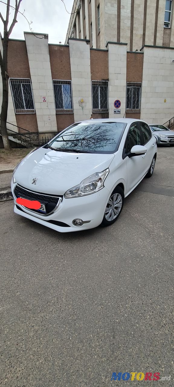2014' Peugeot 208 photo #1
