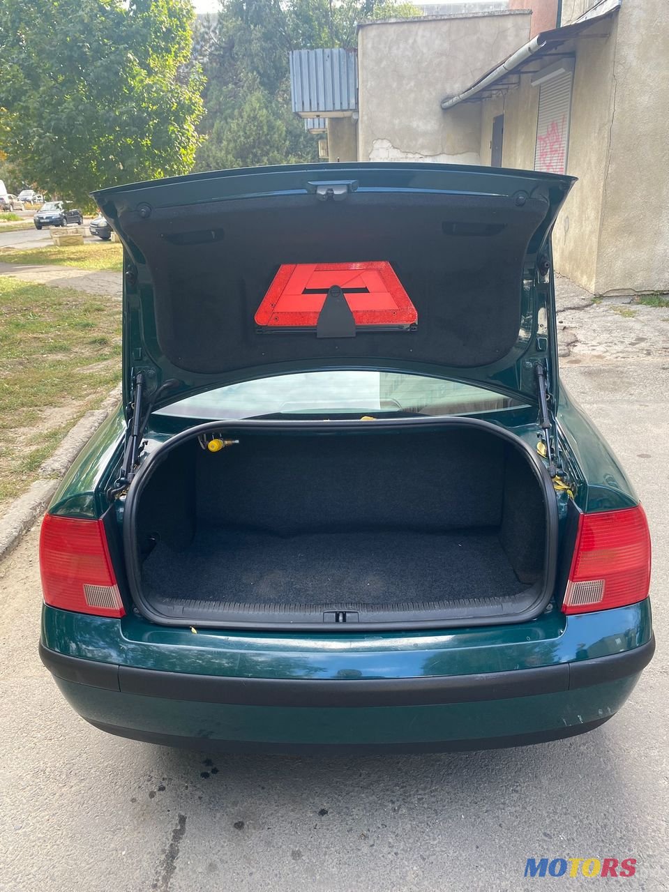 2000' Volkswagen Passat photo #5