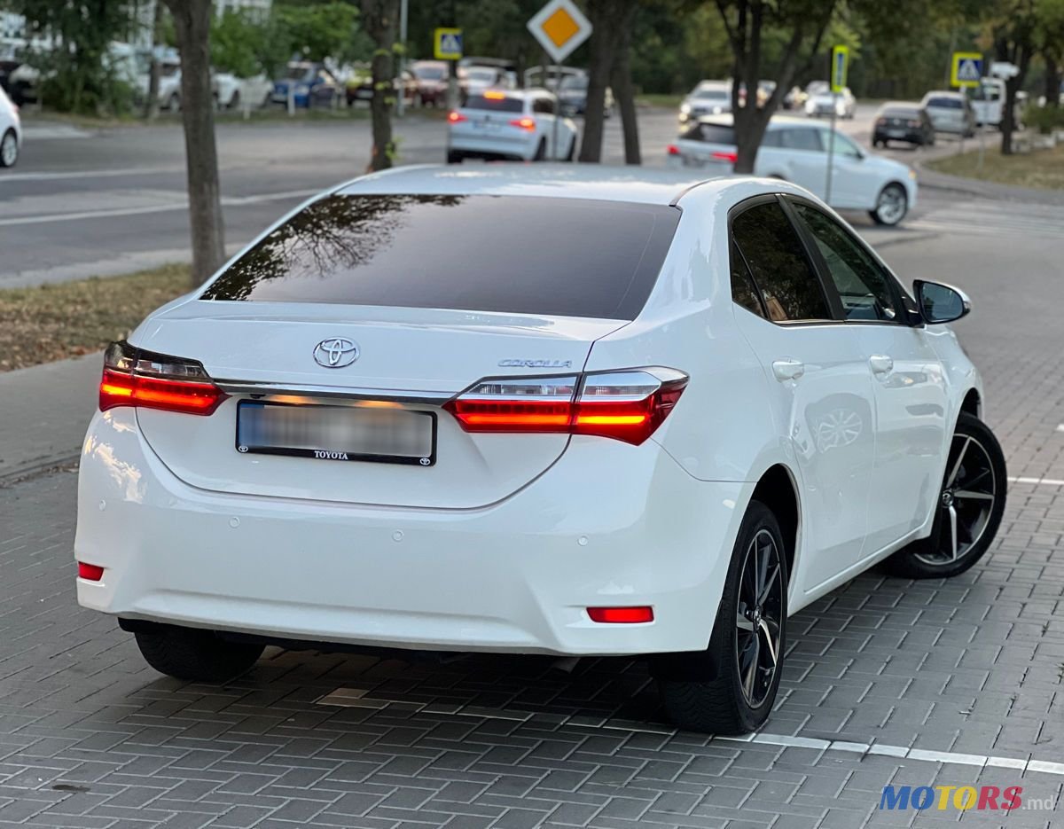 2018' Toyota Corolla photo #4