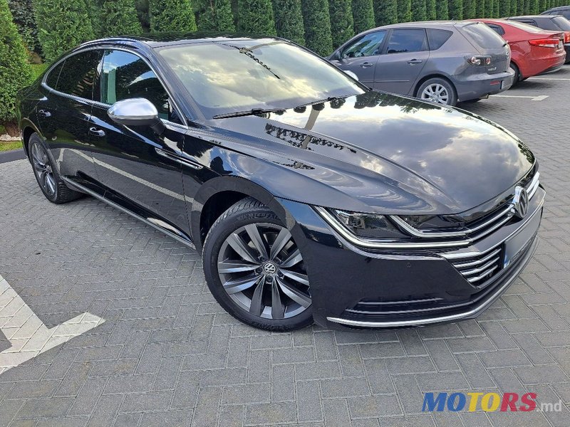 2018' Volkswagen Arteon photo #2