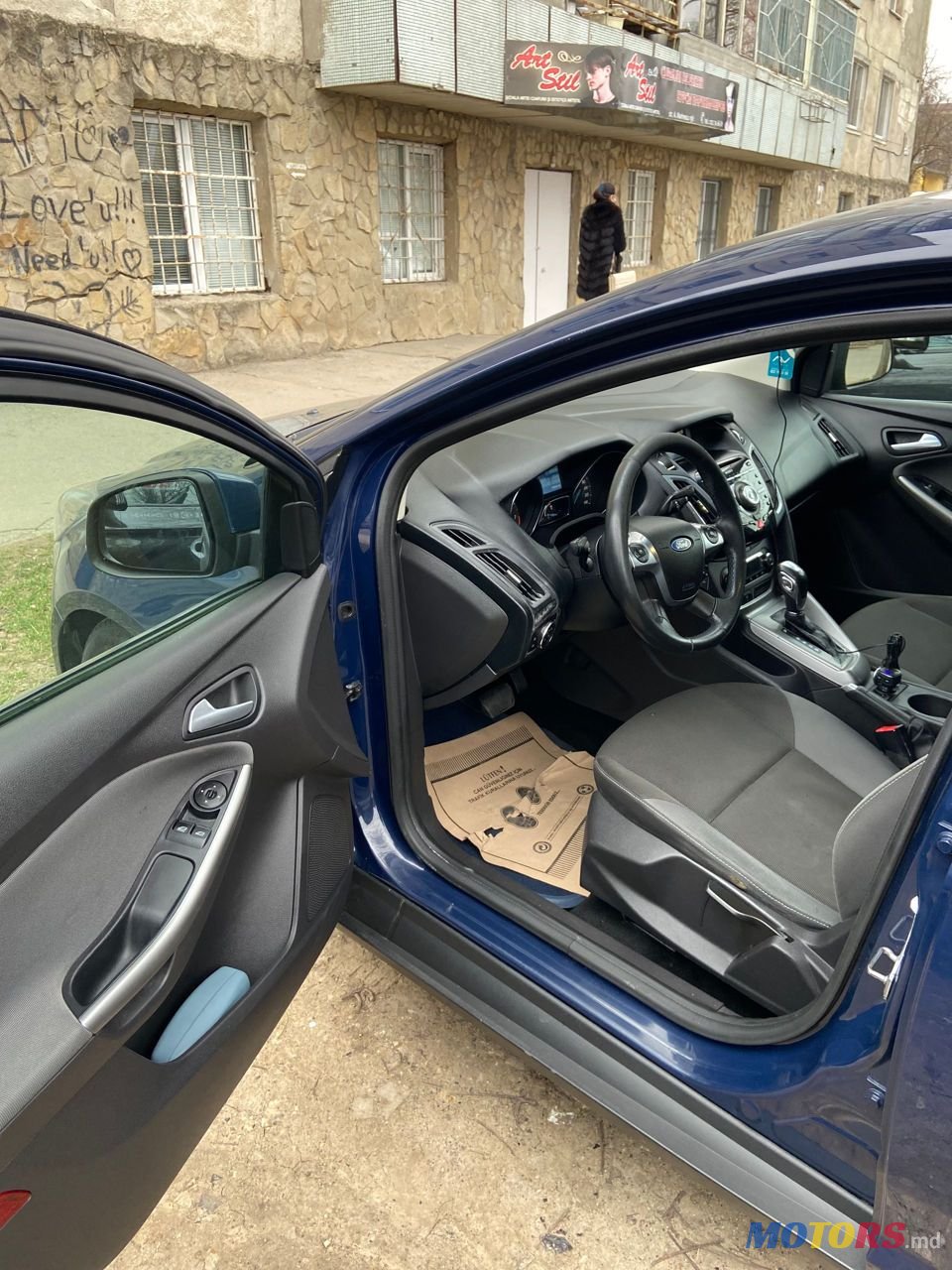 2011' Ford Focus photo #3