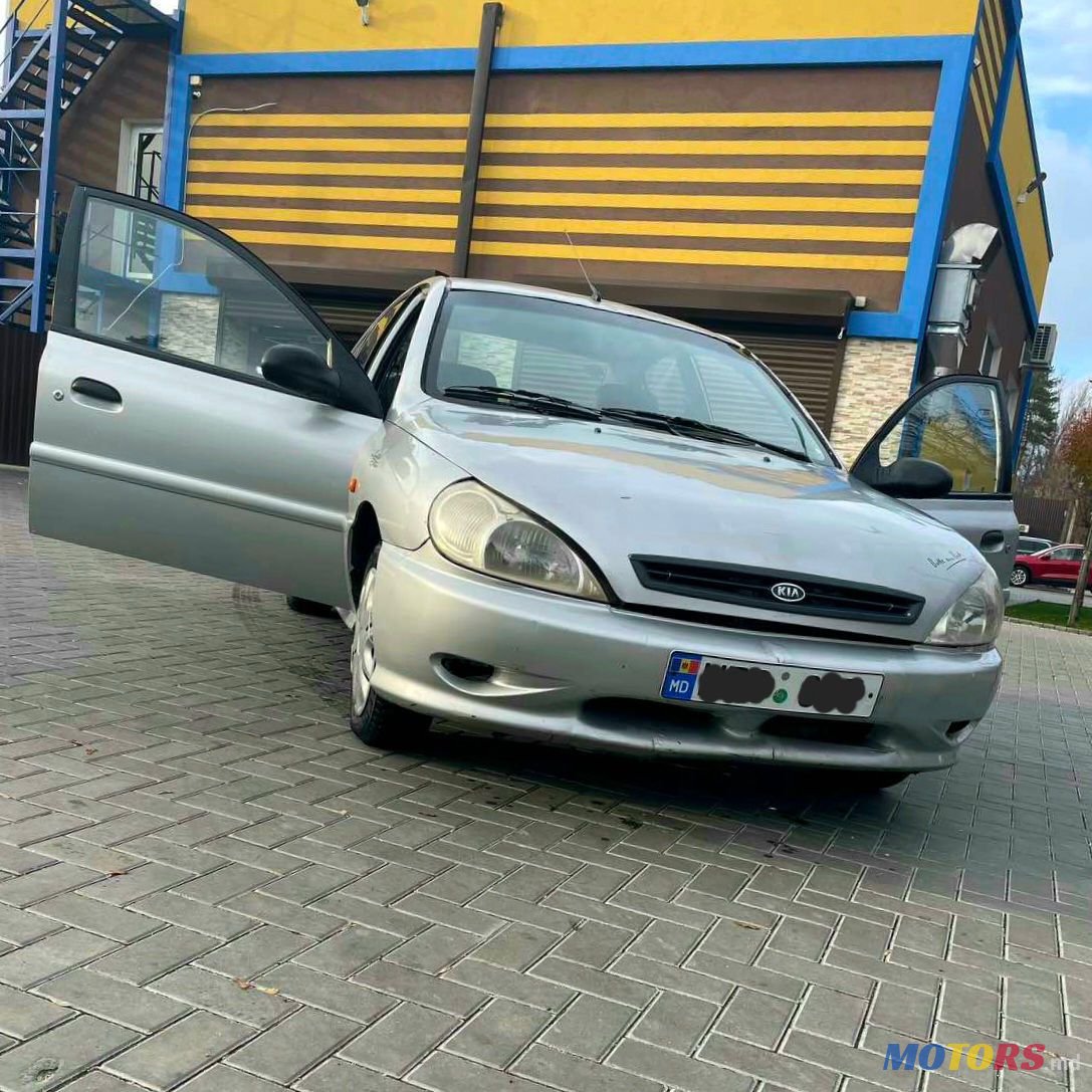 2002' Kia Rio photo #1