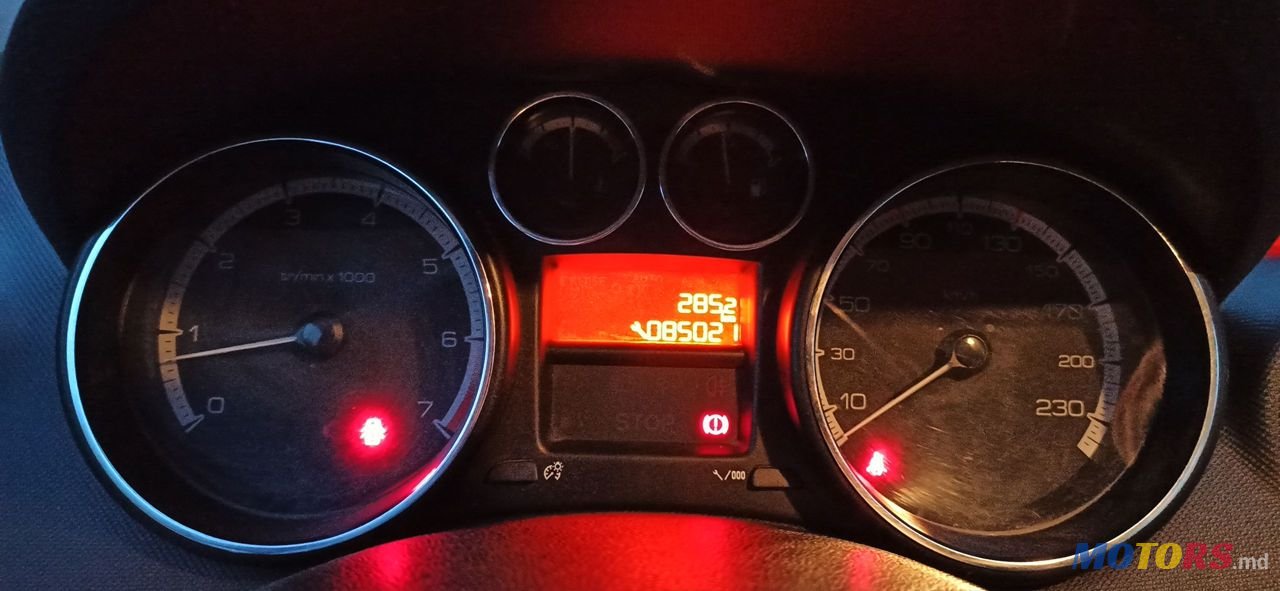 2010' Peugeot 308 photo #5