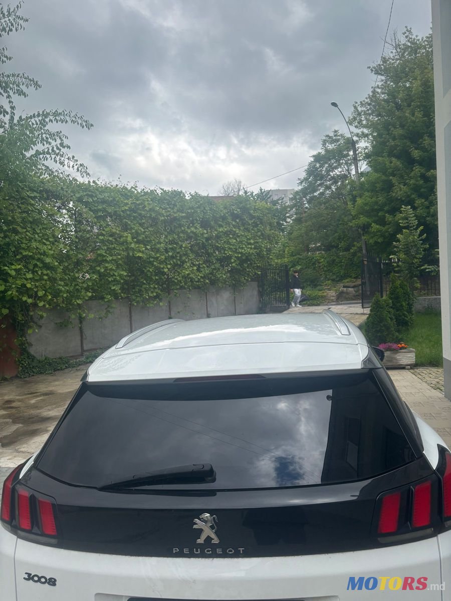 2019' Peugeot 3008 photo #2