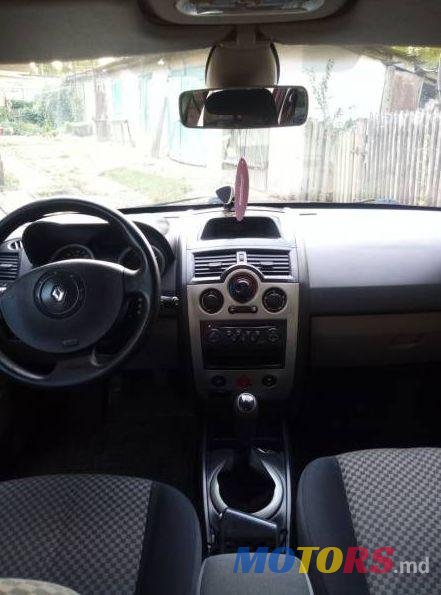2004' Renault Megane photo #4