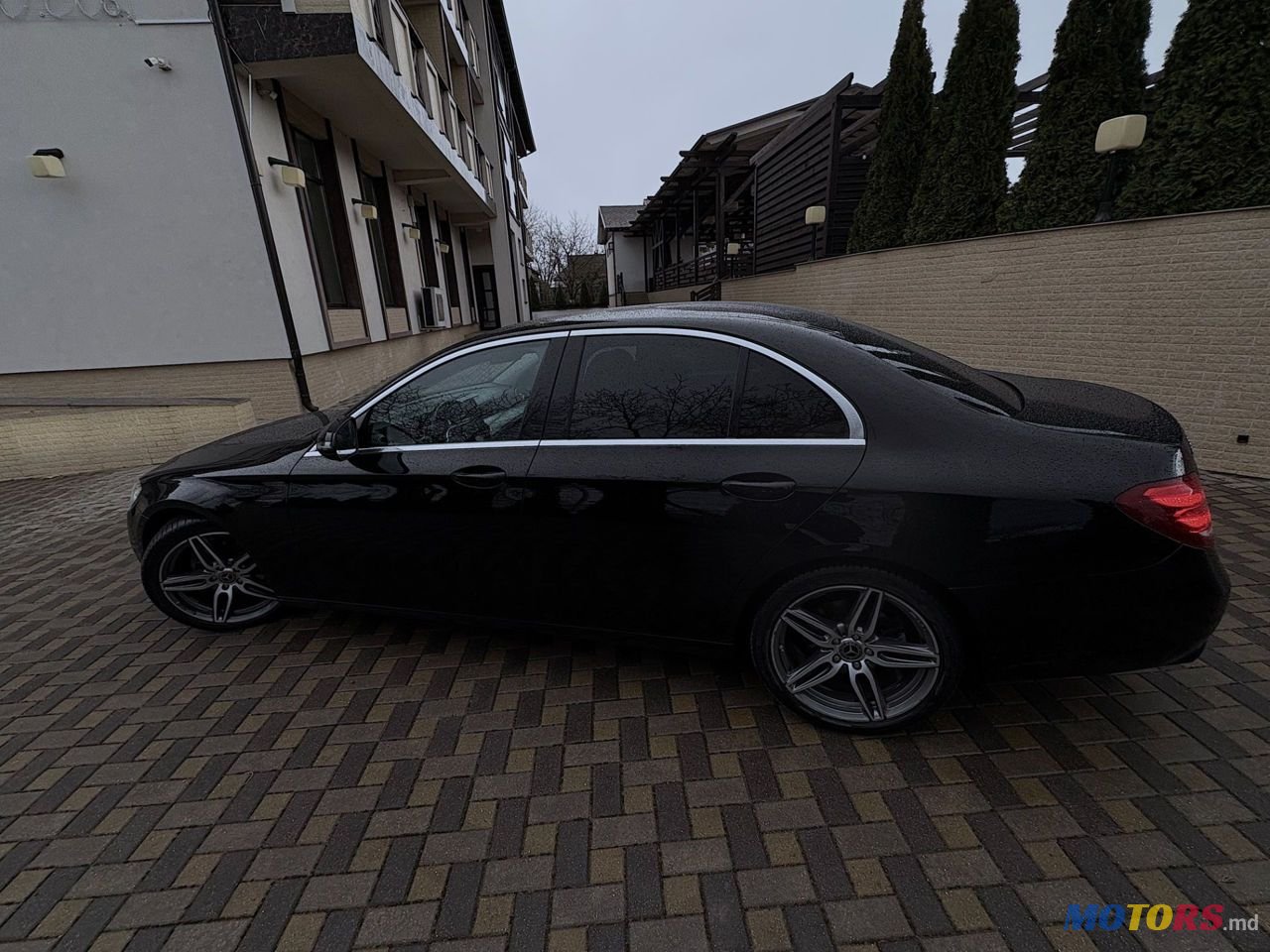 2020' Mercedes-Benz E-Class photo #3