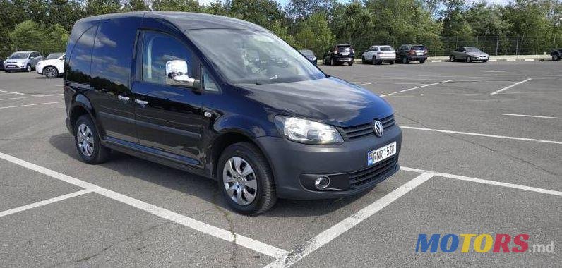 2013' Volkswagen Caddy photo #1