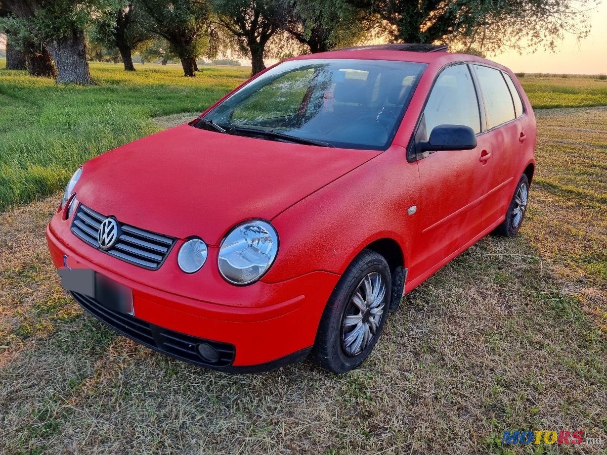 2002' Volkswagen Polo photo #1