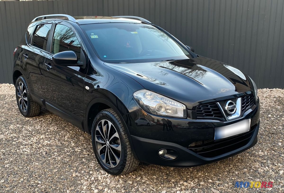 2012' Nissan Qashqai photo #2