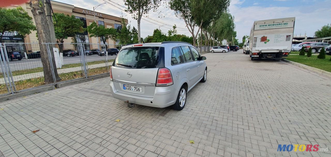 2006' Opel Zafira photo #5