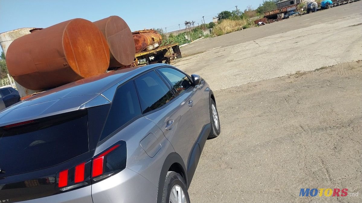 2019' Peugeot 3008 photo #3