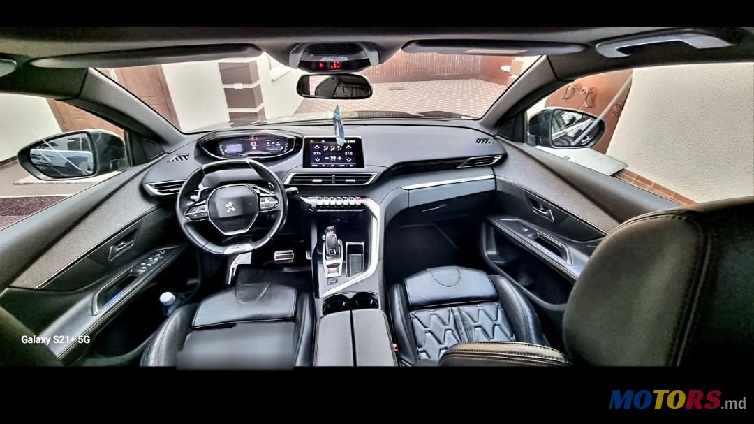 2019' Peugeot 5008 photo #1