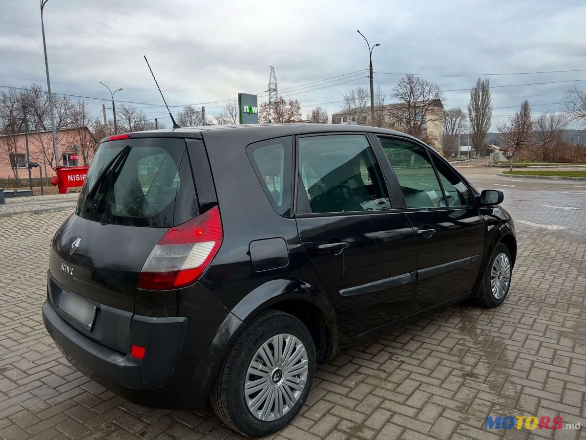 2006' Renault Scenic photo #5