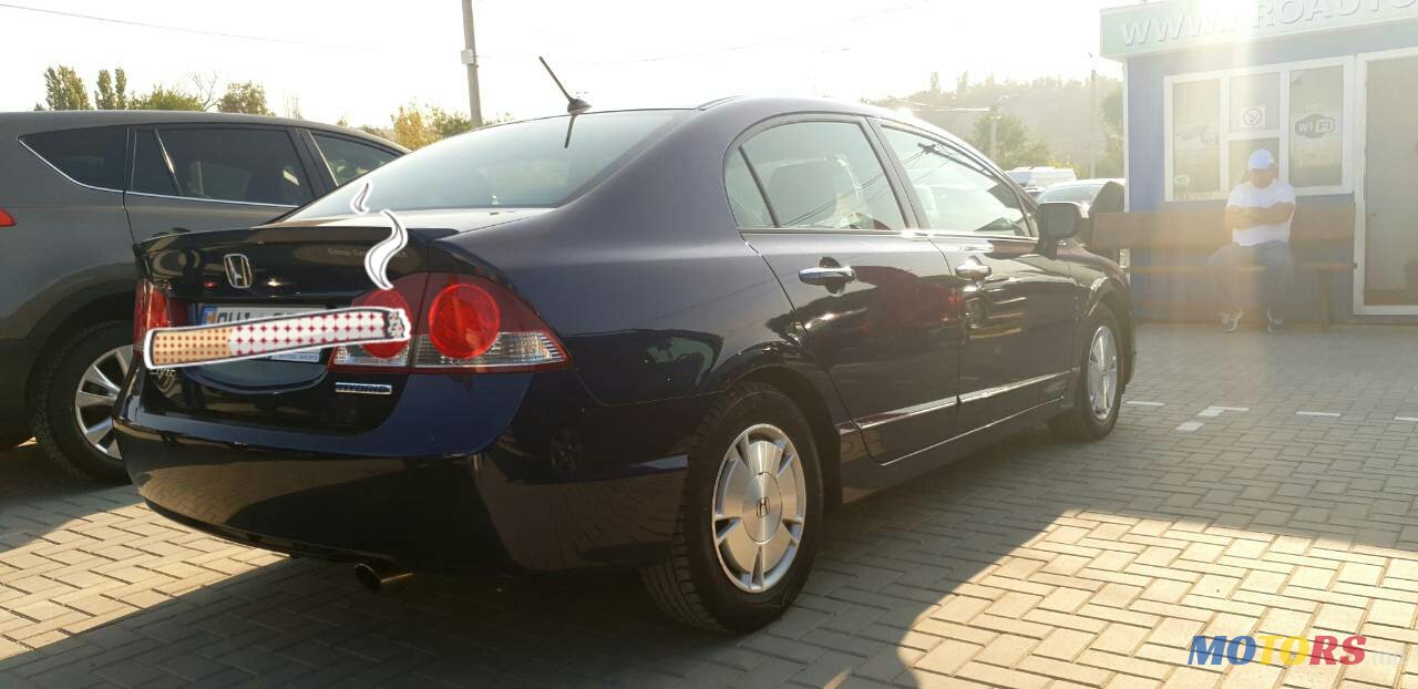 2008' Honda Civic hybrid photo #3