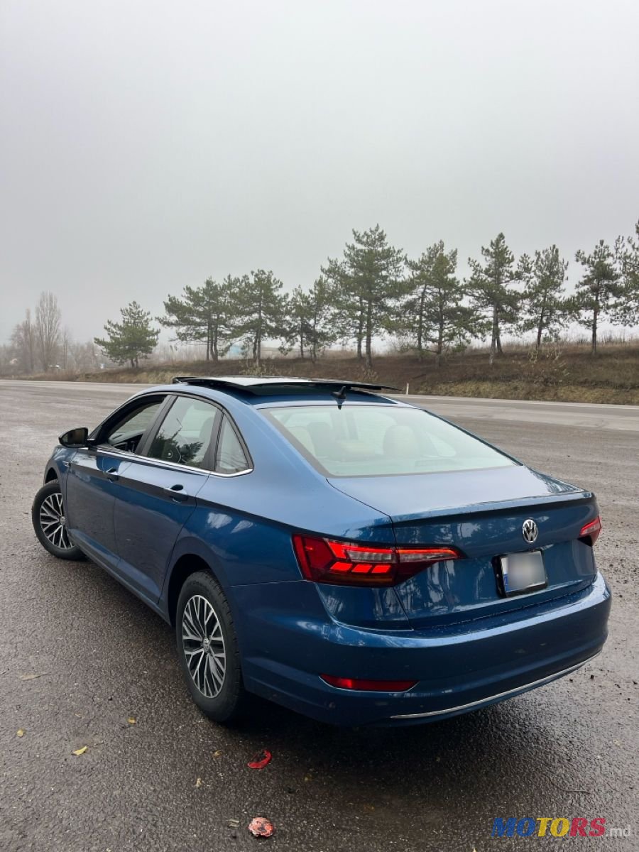 2019' Volkswagen Jetta photo #3