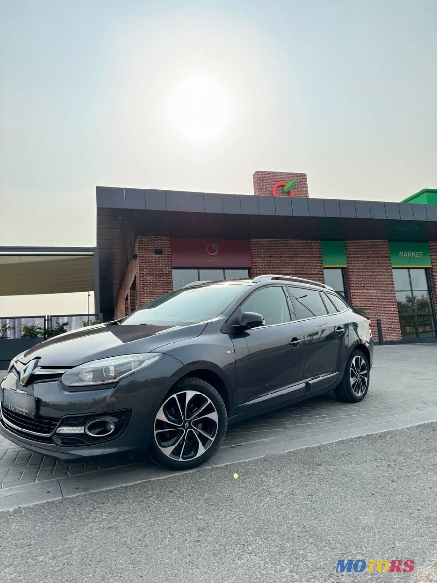 2014' Renault Megane photo #1