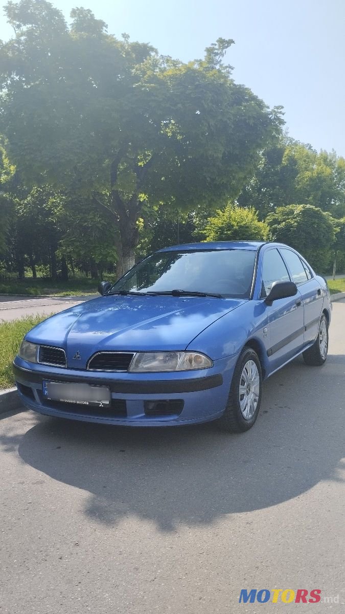 2000' Mitsubishi Carisma photo #3