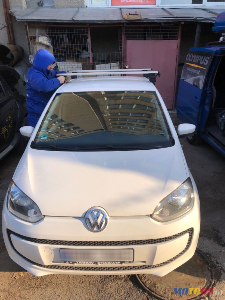 2015' Volkswagen Up! photo #1