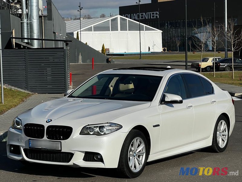 2015' BMW 5 Series photo #3