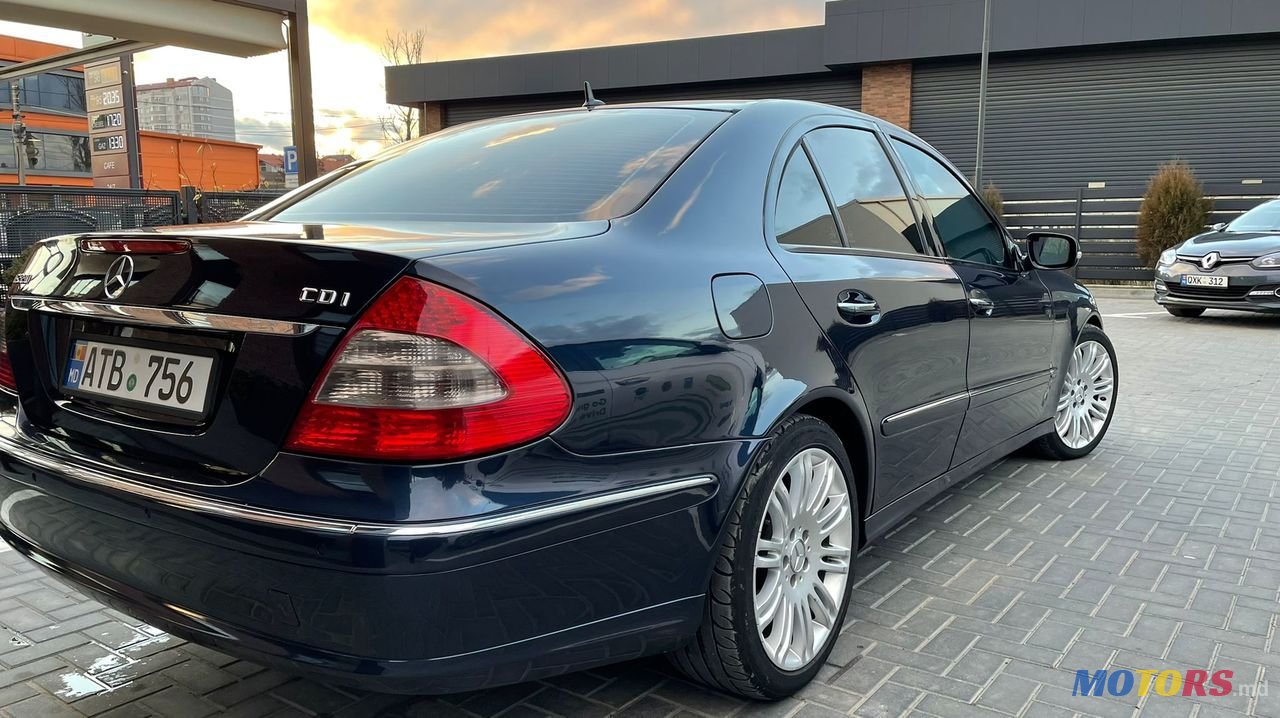 2006' Mercedes-Benz E Класс photo #5