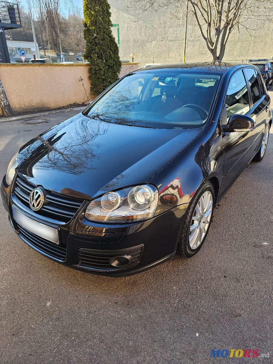 2007' Volkswagen Golf photo #2