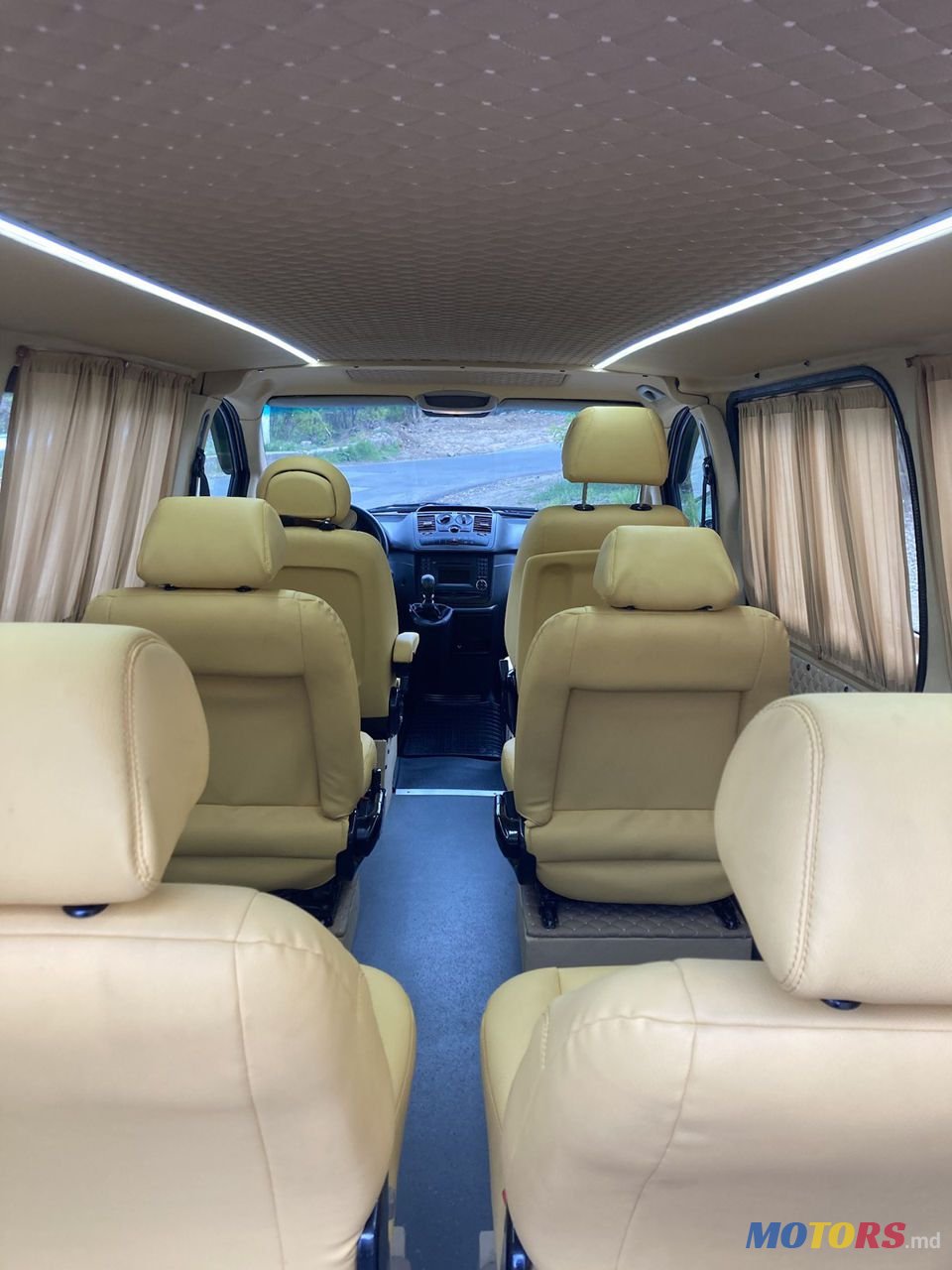 2013' Mercedes-Benz Vito photo #1