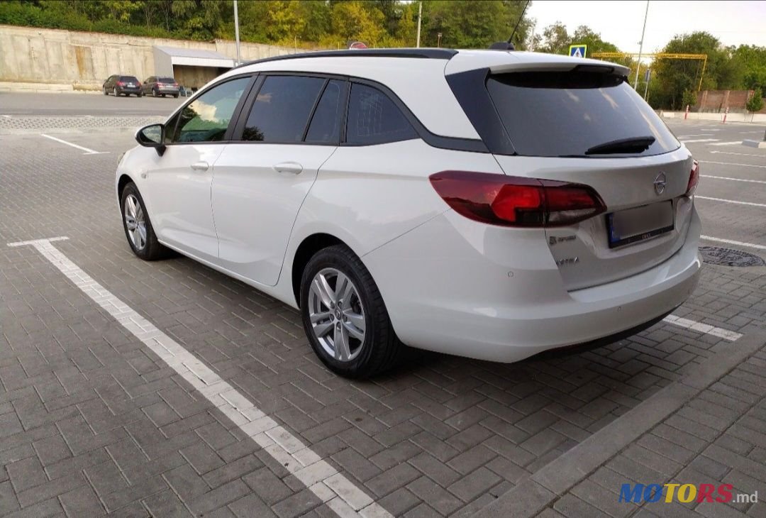 2021' Opel Astra photo #1