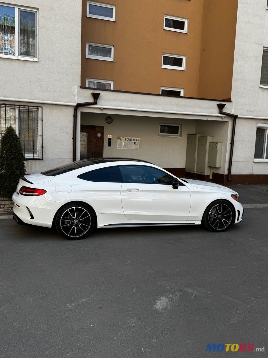 2018' Mercedes-Benz C-Class photo #1