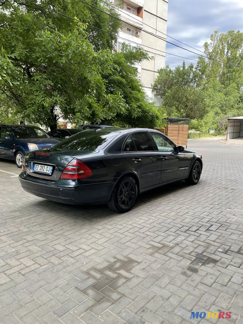2005' Mercedes-Benz E Класс photo #4