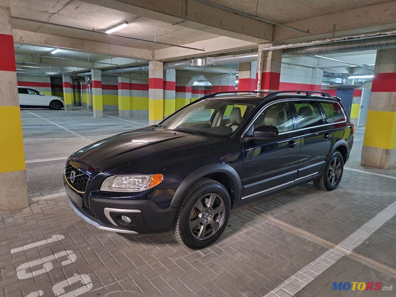 2015' Volvo XC70 photo #4