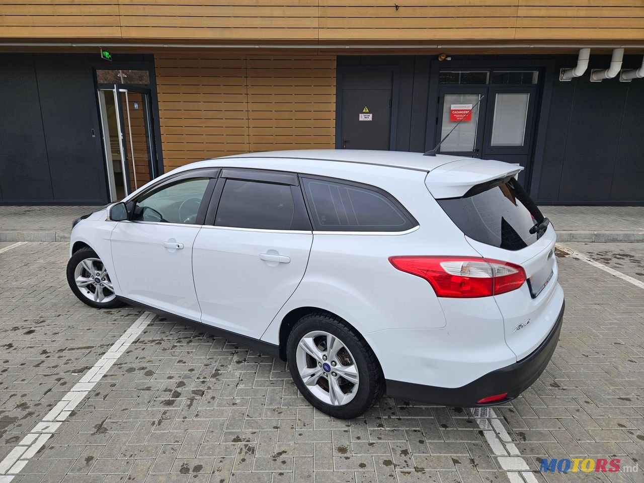 2014' Ford Focus photo #3