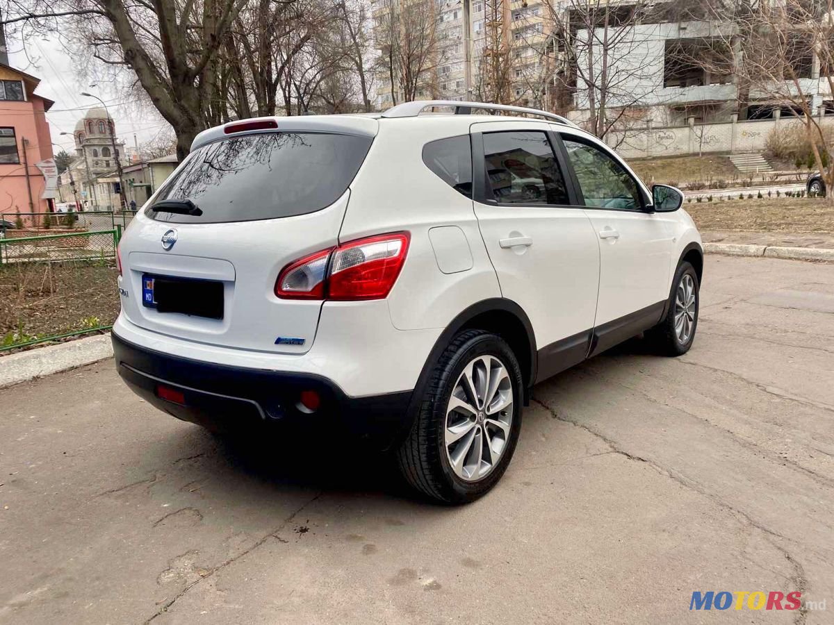 2011' Nissan Qashqai photo #4