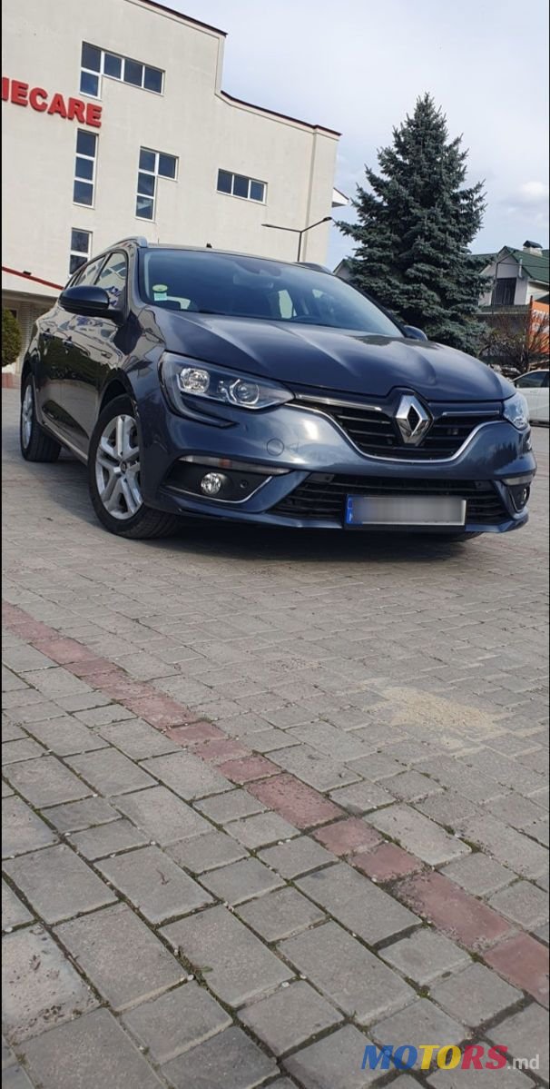 2020' Renault Megane photo #2