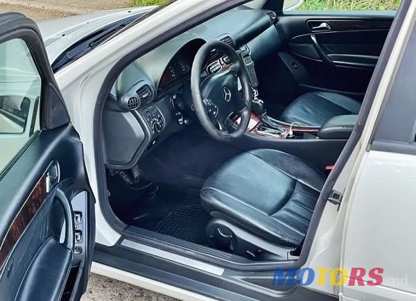 2004' Mercedes-Benz C-Class photo #5