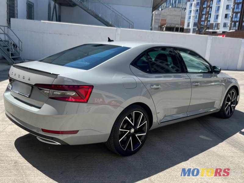 2020' Skoda Superb photo #4