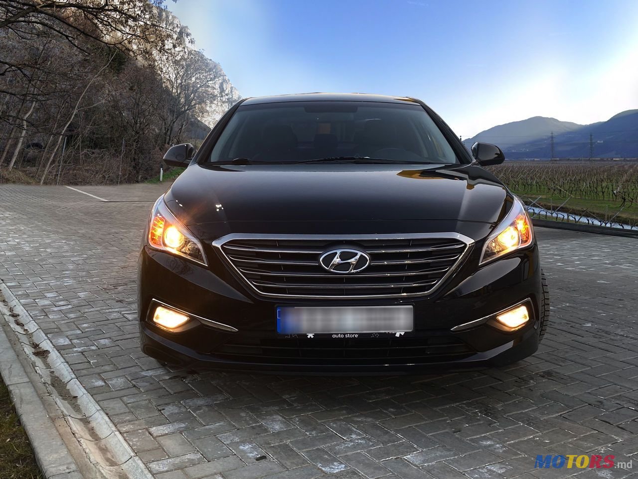 2016' Hyundai Sonata photo #5