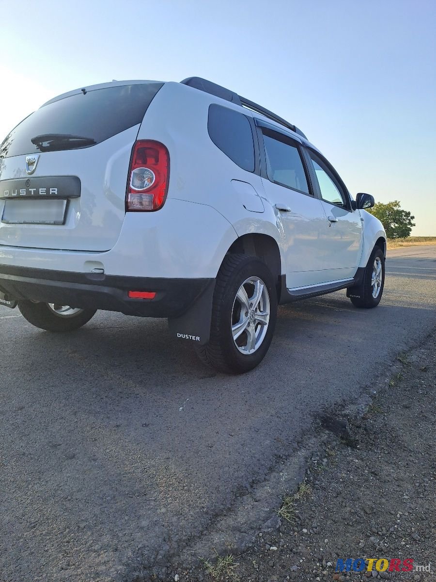 2012' Dacia Duster photo #2