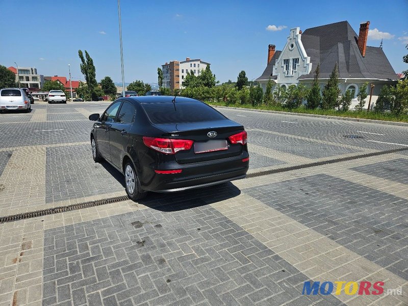 2017' Kia Rio photo #4