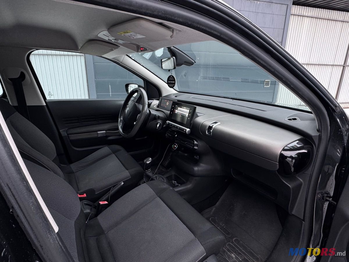 2015' Citroen C4 Cactus photo #6