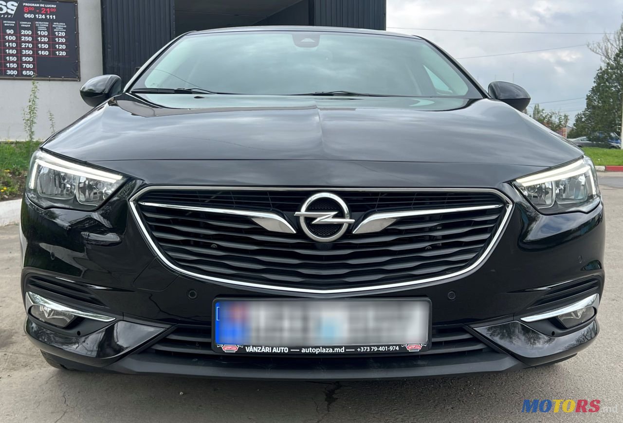 2018' Opel Insignia photo #5