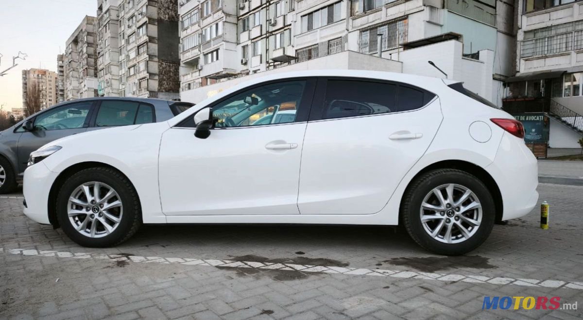 2018' Mazda 3 photo #5