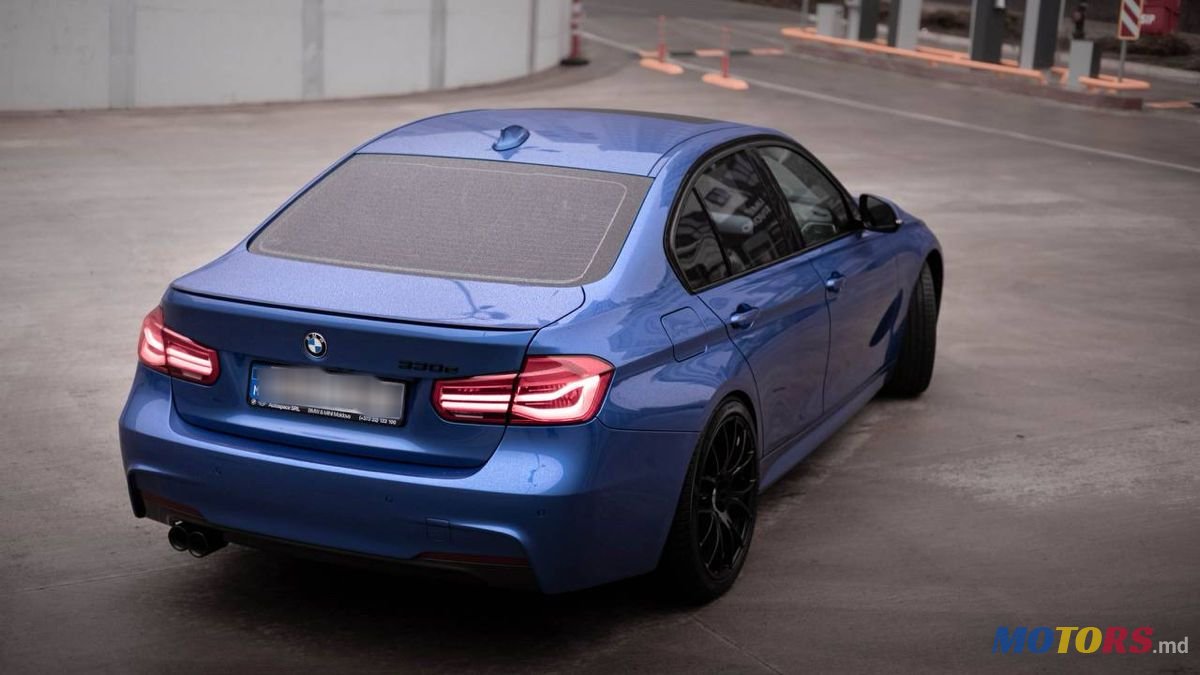 2017' BMW 3 Series photo #3