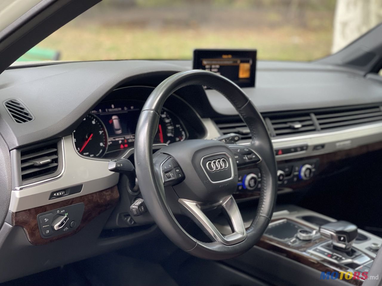 2017' Audi Q7 photo #3