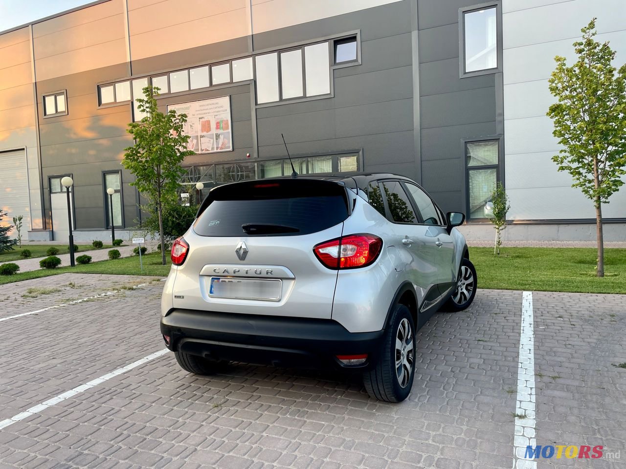 2016' Renault Captur photo #3