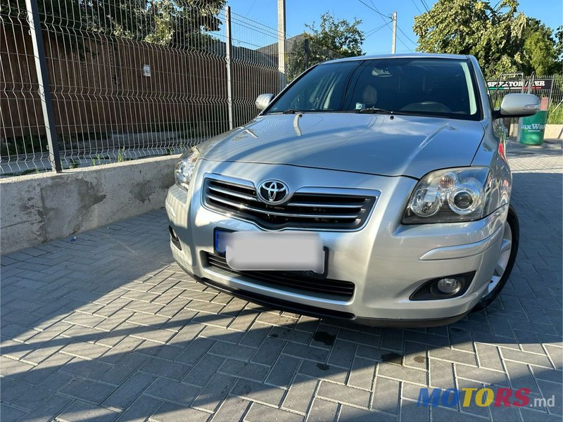 2007' Toyota Avensis photo #1