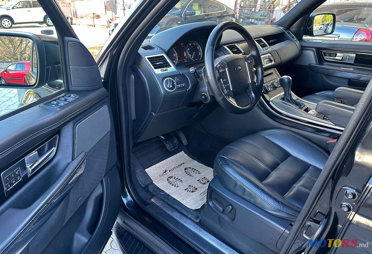 2010' Land Rover Range Rover Sport photo #6