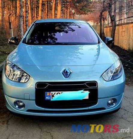 2012' Renault Fluence photo #1