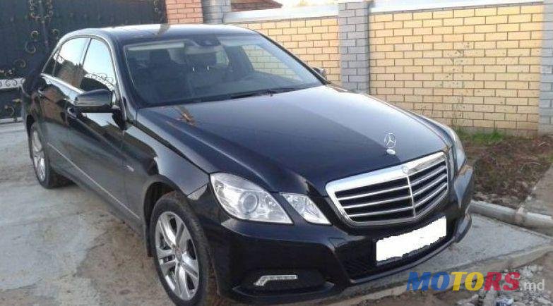 2010' Mercedes-Benz E photo #1