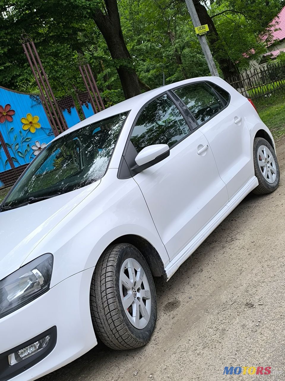 2012' Volkswagen Polo photo #3