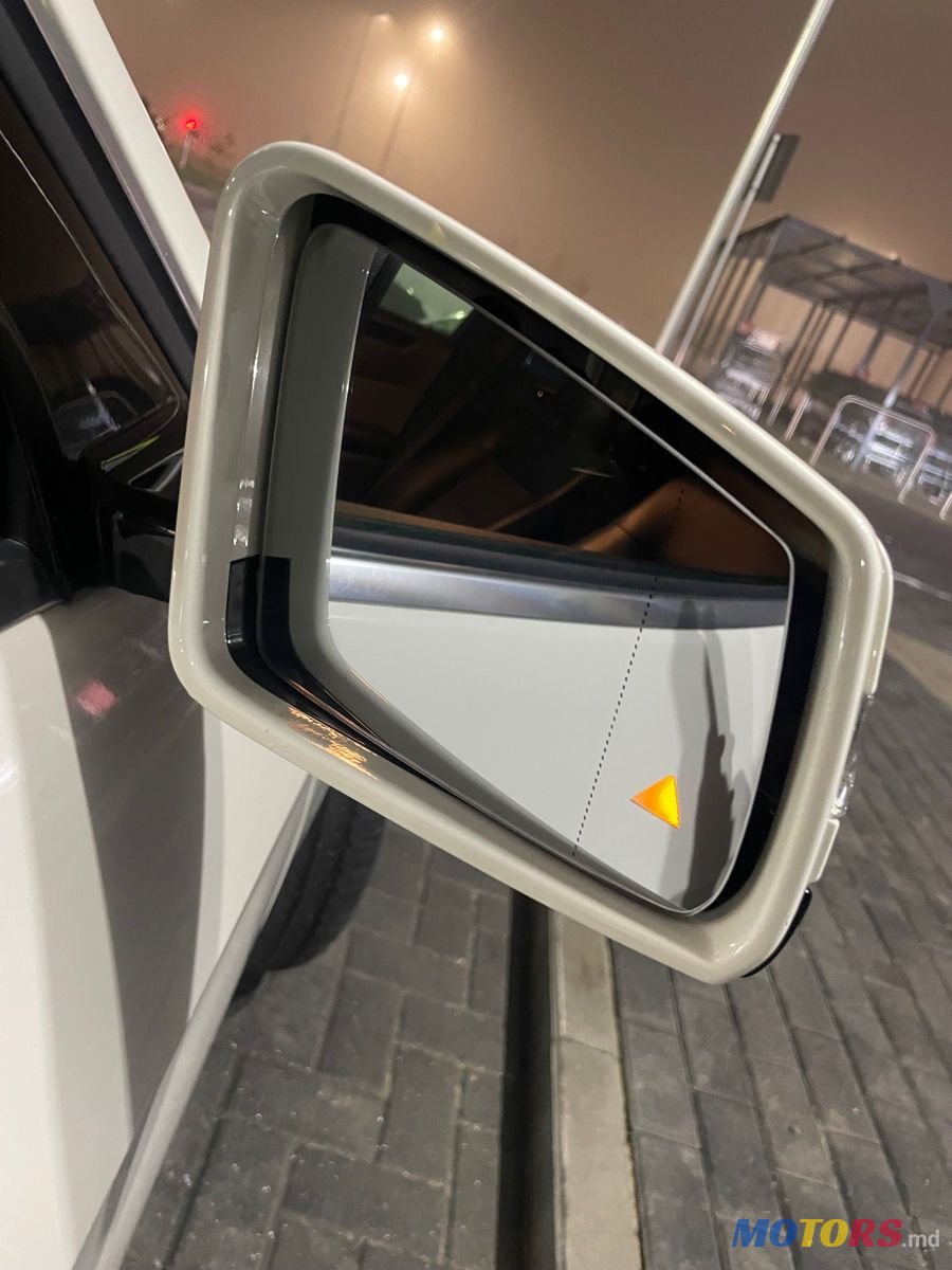 2010' Mercedes-Benz E-Class photo #4